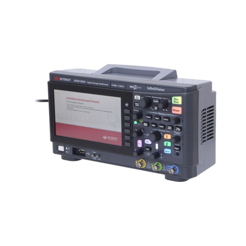 Osciloscop: digital; DSO; Ch: 2; 70MHz; 2Gsps; 2Mpts; LCD 7"; ≤5ns