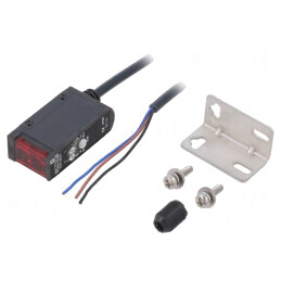 Senzor Fotoelectric Reflexiv 200mm PNP E3S-AD31 | Electronic-mag.ro | Componente Electronice