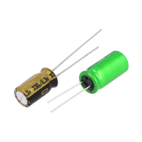 Condensatoare electrolitice audio THT